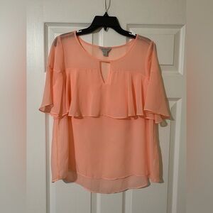 Belle Sky Coral Ruffle Layered Flowy Blouse Size Medium Casual Summer‎